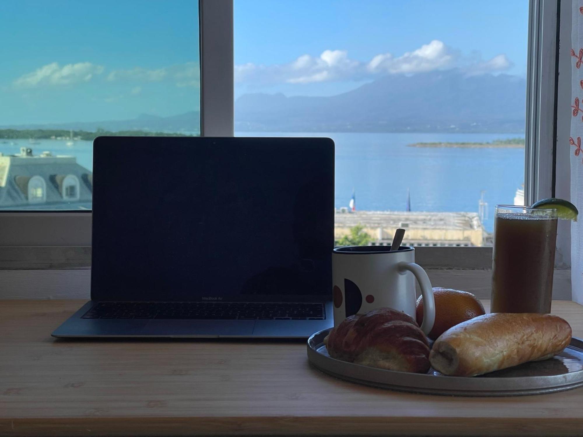 Penthouse Seaside 10 Min Port, Croisiere Et Aeroport Lägenhet Pointe-à-Pitre Exteriör bild