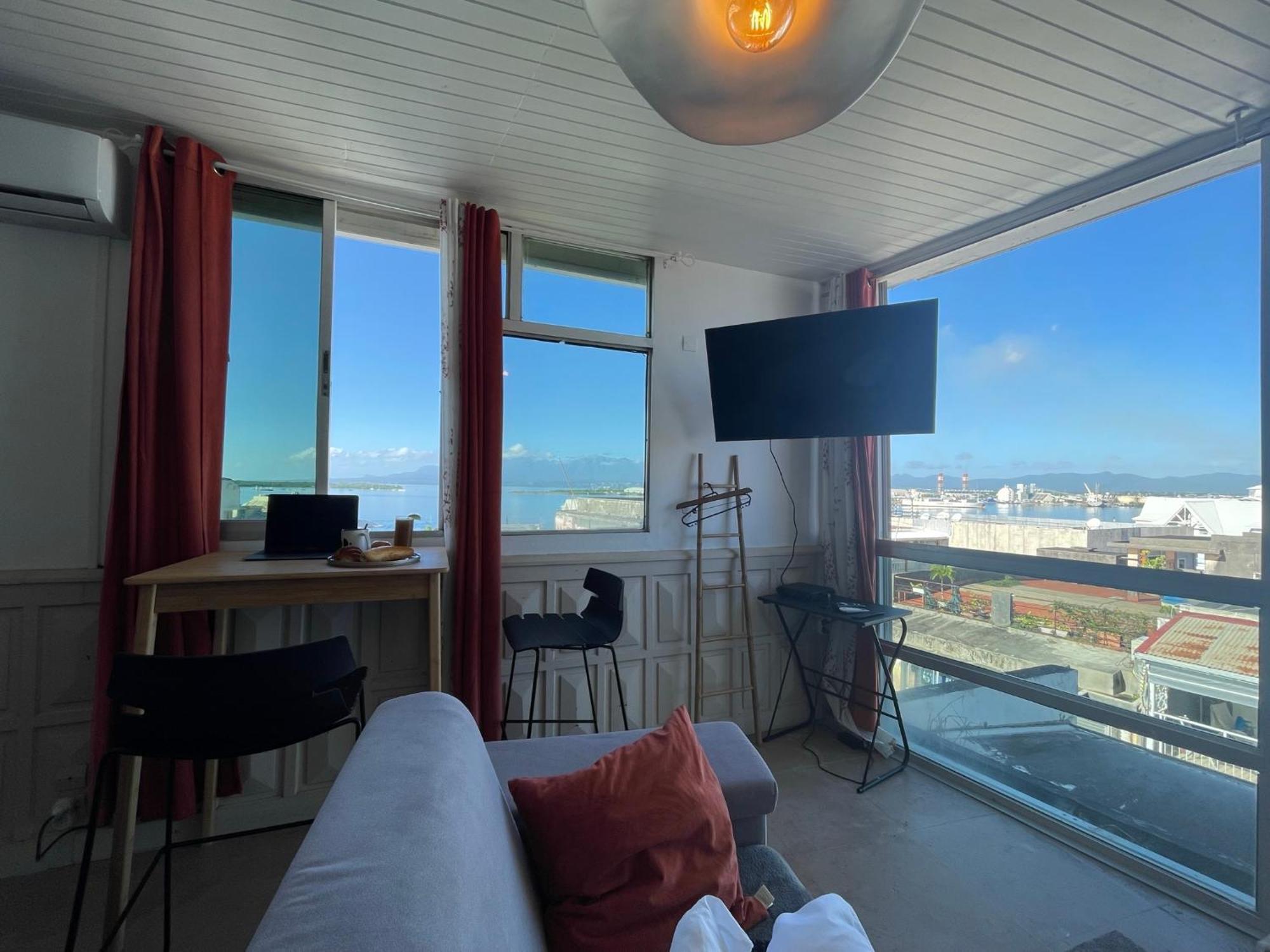Penthouse Seaside 10 Min Port, Croisiere Et Aeroport Lägenhet Pointe-à-Pitre Exteriör bild