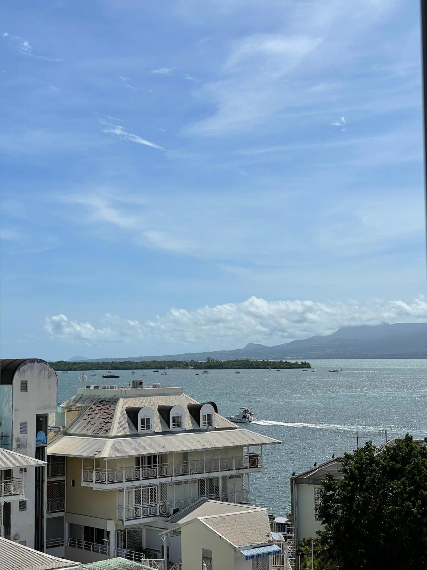 Penthouse Seaside 10 Min Port, Croisiere Et Aeroport Lägenhet Pointe-à-Pitre Exteriör bild