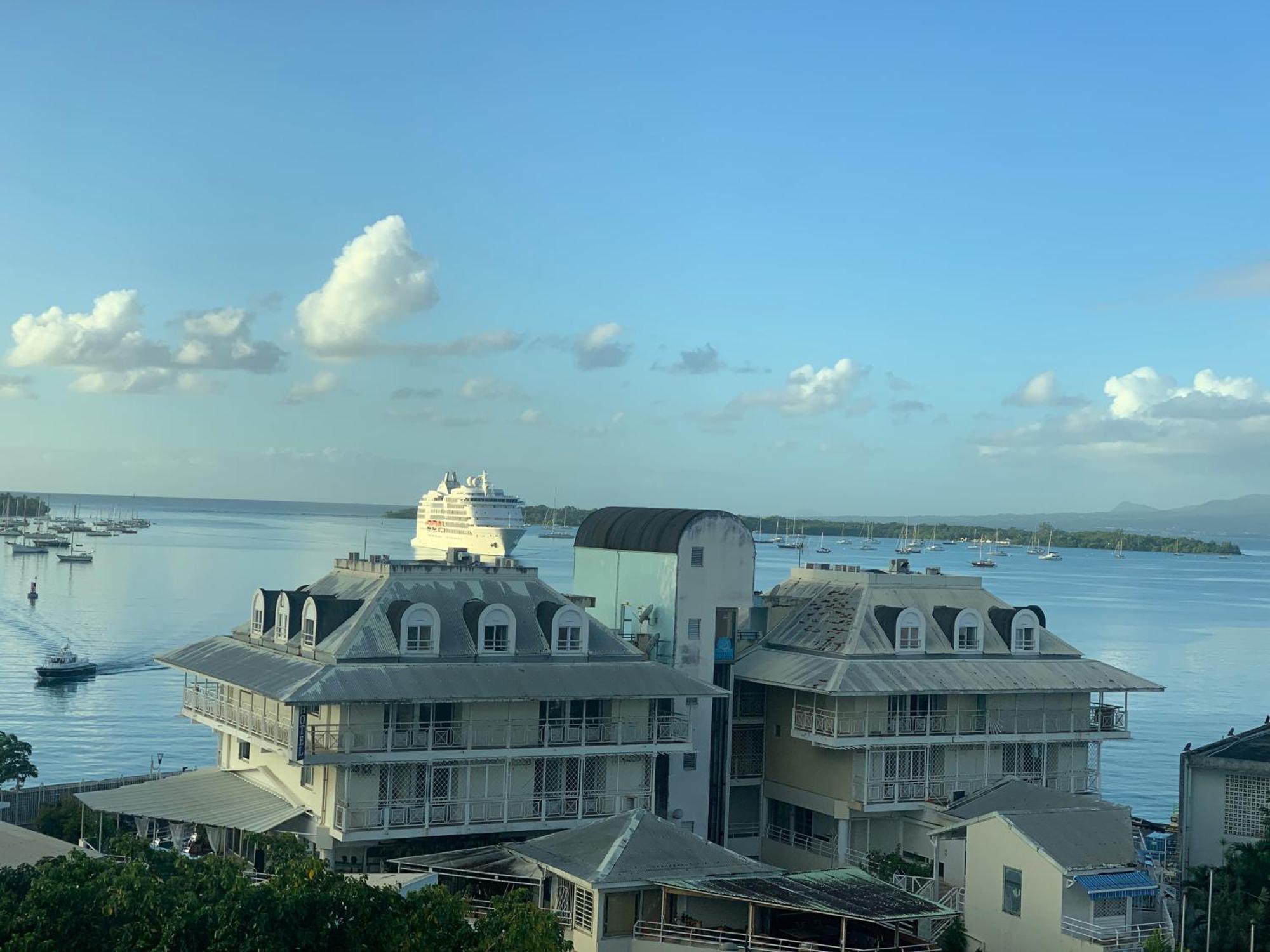 Penthouse Seaside 10 Min Port, Croisiere Et Aeroport Lägenhet Pointe-à-Pitre Exteriör bild